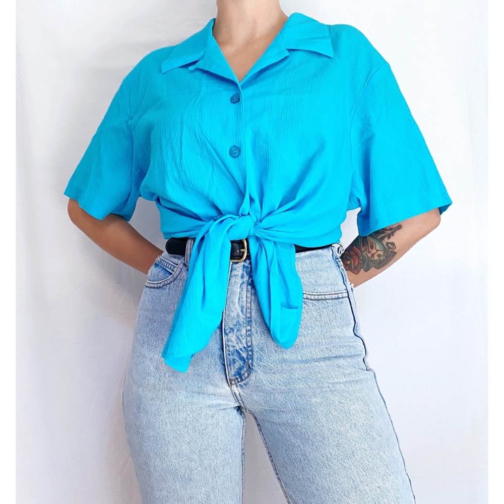 Vintage Blue Linen + Cotton Blend Retro Collared Button Down Shirt